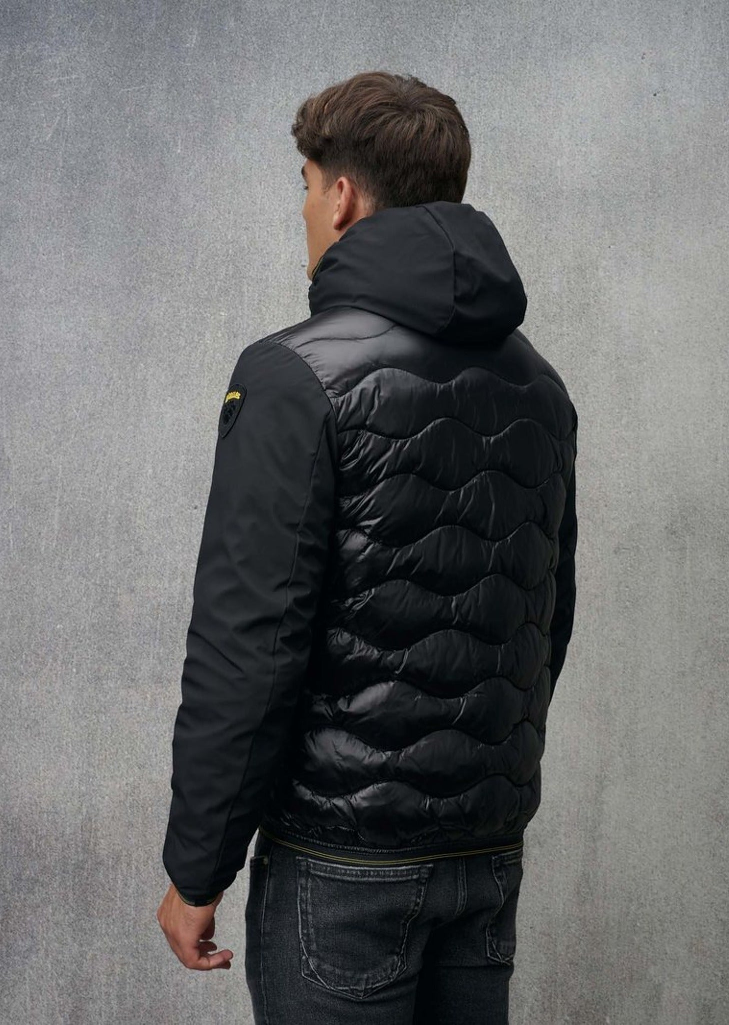 24WBLUC08034-006355_999_01_blauer_04705_nero_4.jpg?v=1785780550