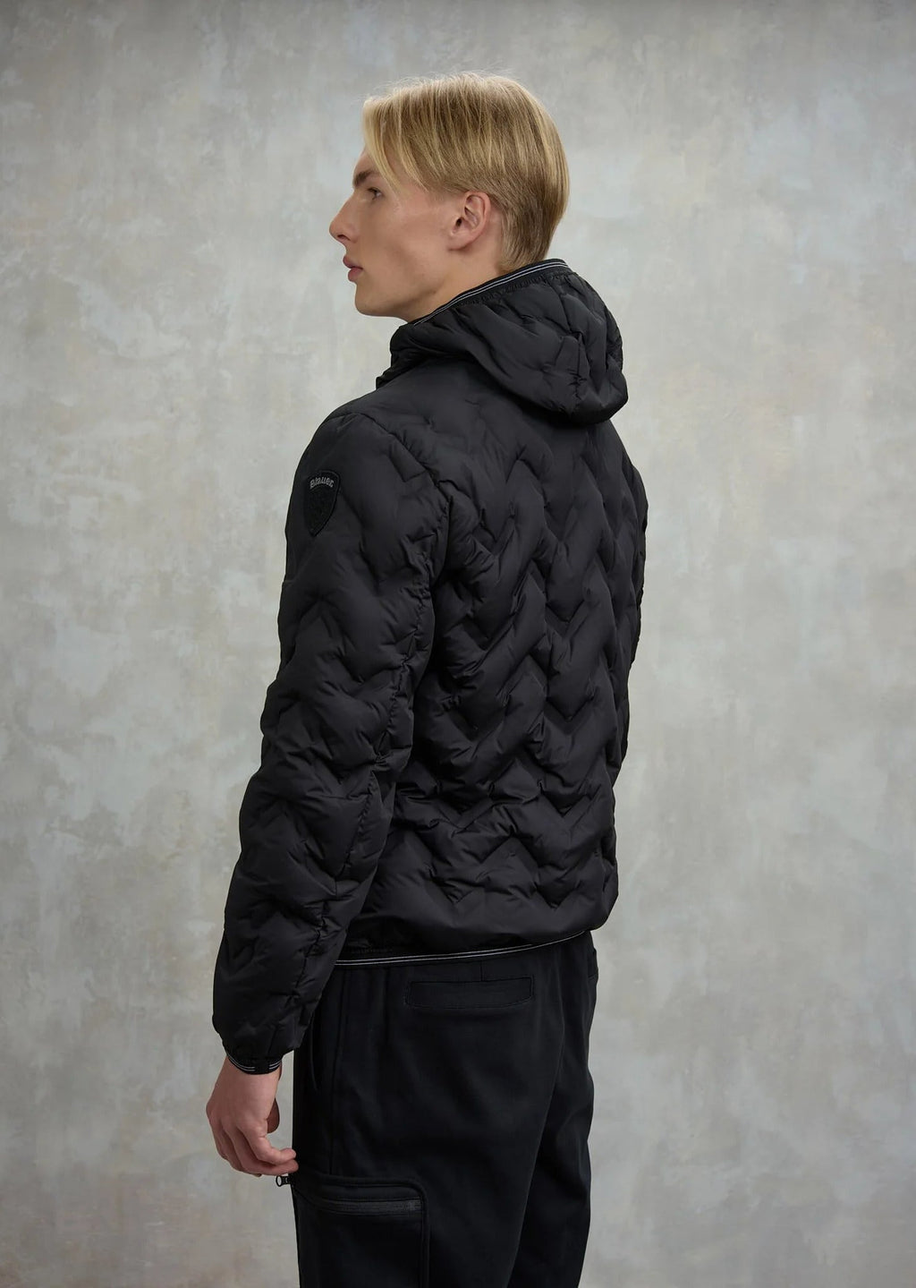 25WBLUC03233-007308_999TB_01_blauer_05584_nero_3.jpg?v=1785780549