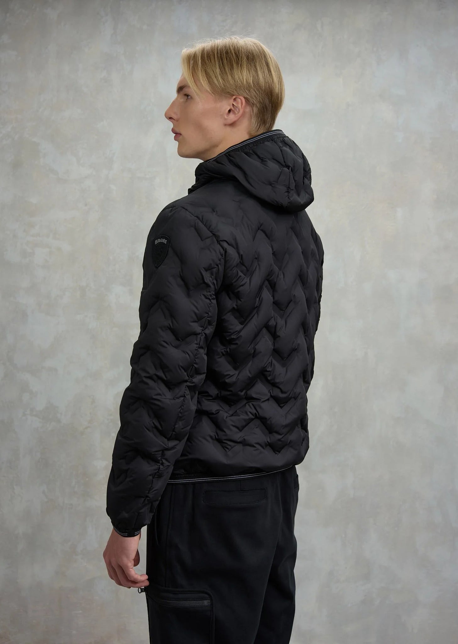 25WBLUC03233-007308_999TB_01_blauer_05584_nero_3.jpg?v=1785780549