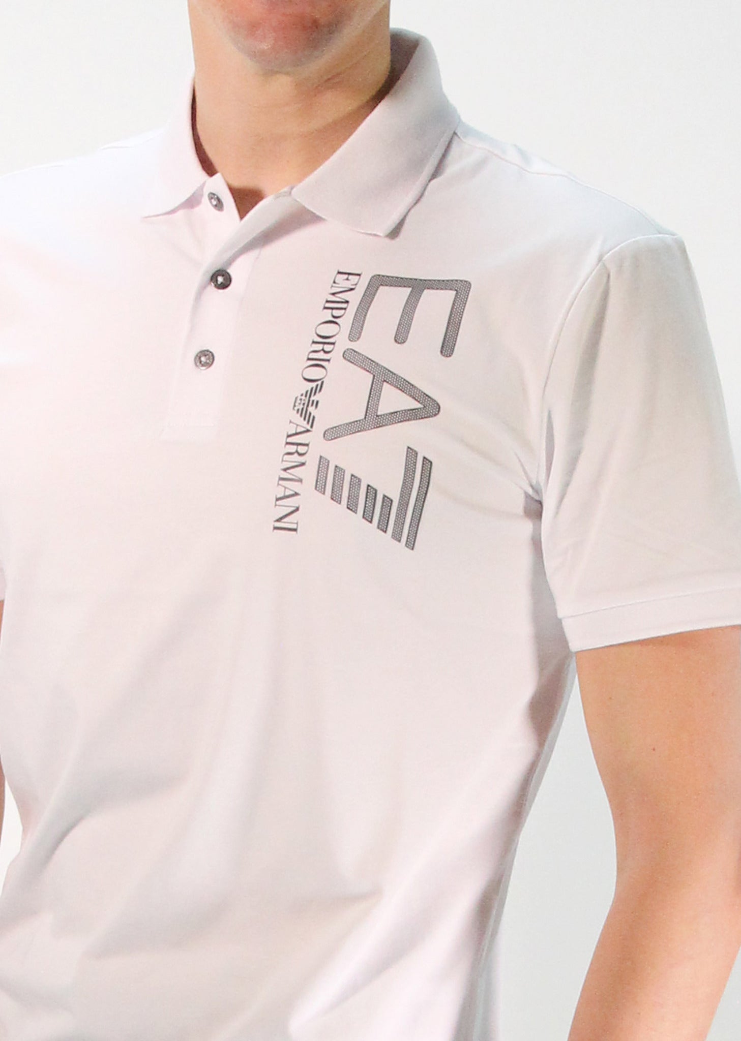 3KPF16_PJ03Z_1100_Ea7_emporio_armani_01366_BIANCO_2.jpg?v=1779436698