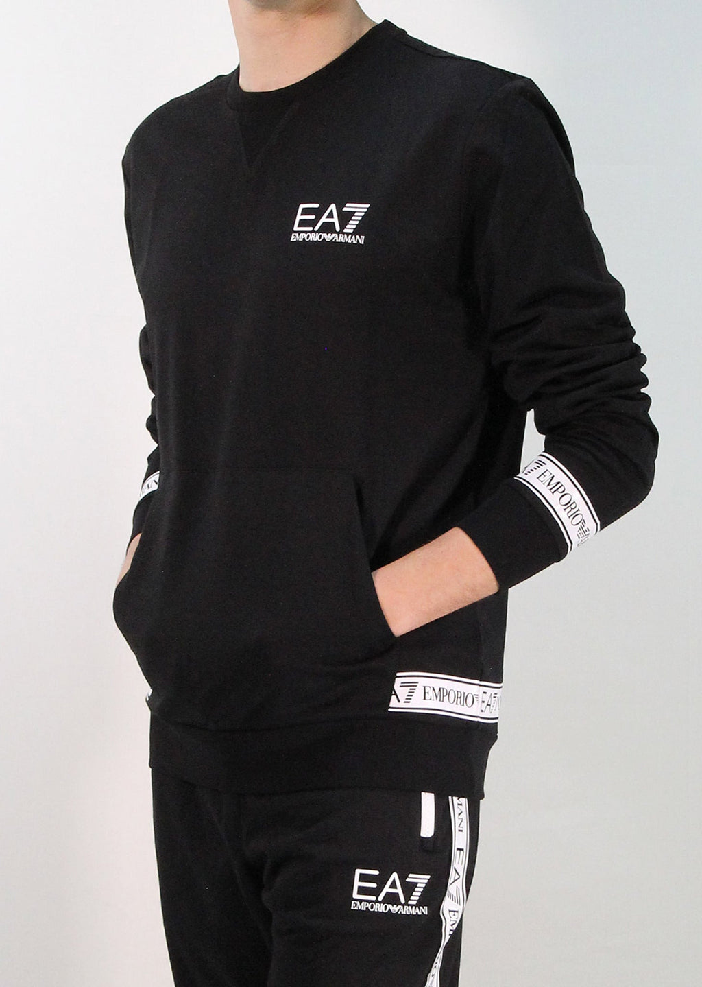 3KPM22_PJ05Z_Ea7_emporio_armani_01219_nero_2.jpg?v=1779436699