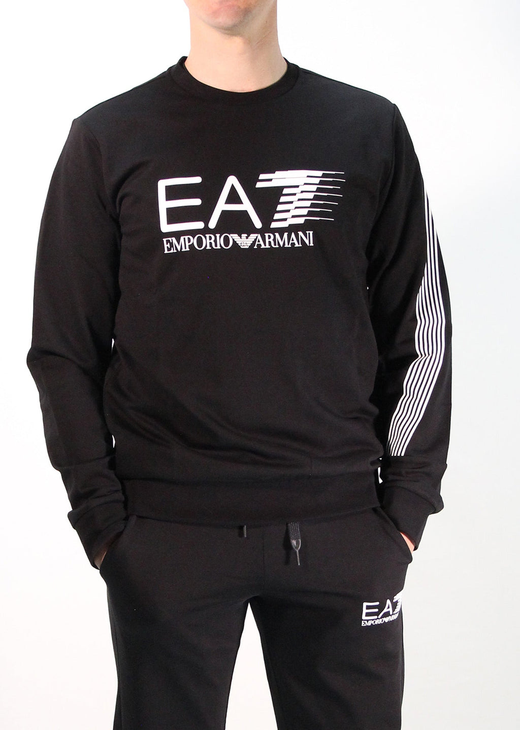 3KPM67_PJ05Z_1200_EA7_EMPORIO_ARMANI_01471_NERO_1.jpg?v=1779474518