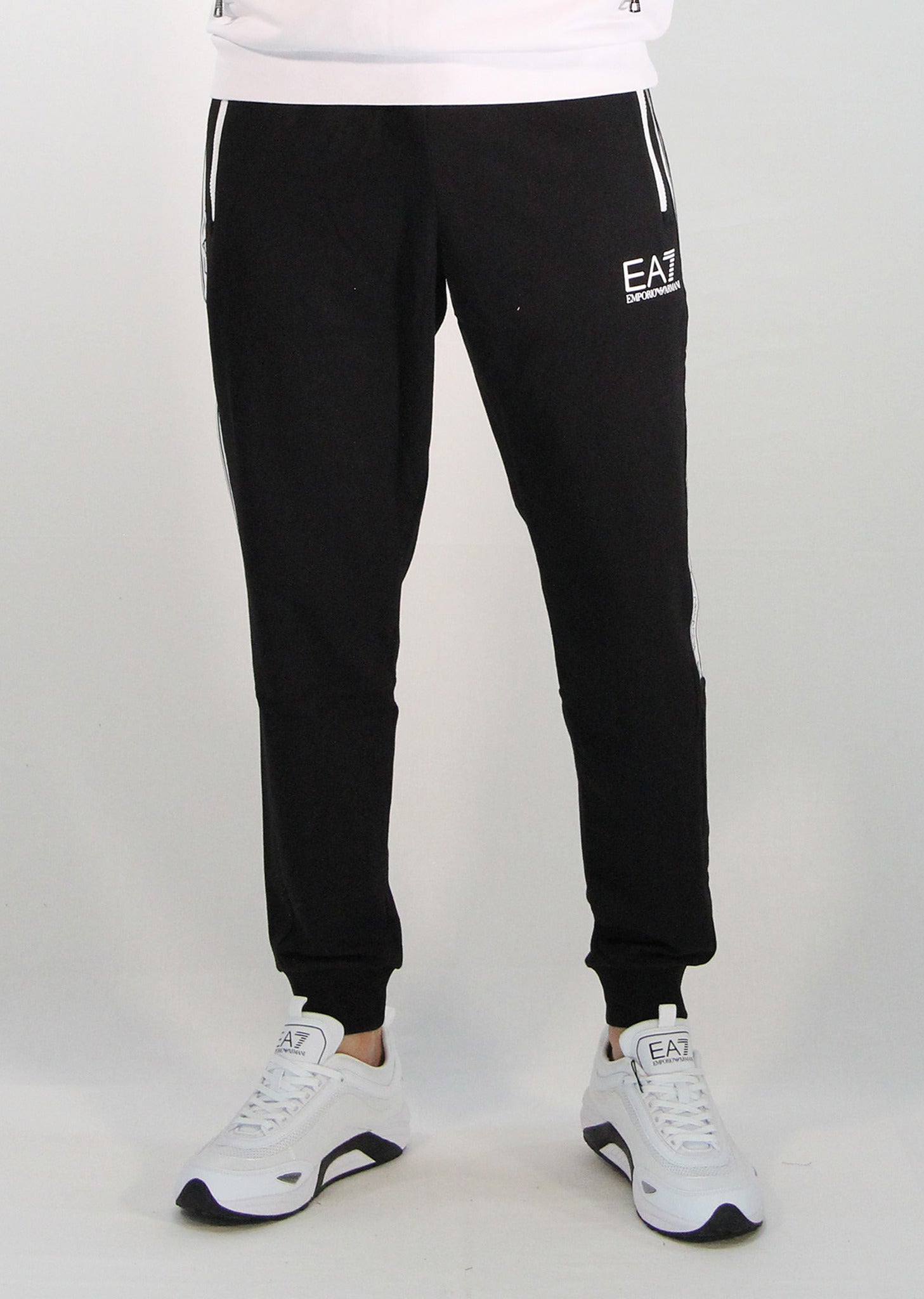 3KPP51_PJ05Z_1200_ea7_emporio_armani_01461_nero_2.jpg?v=1779474517
