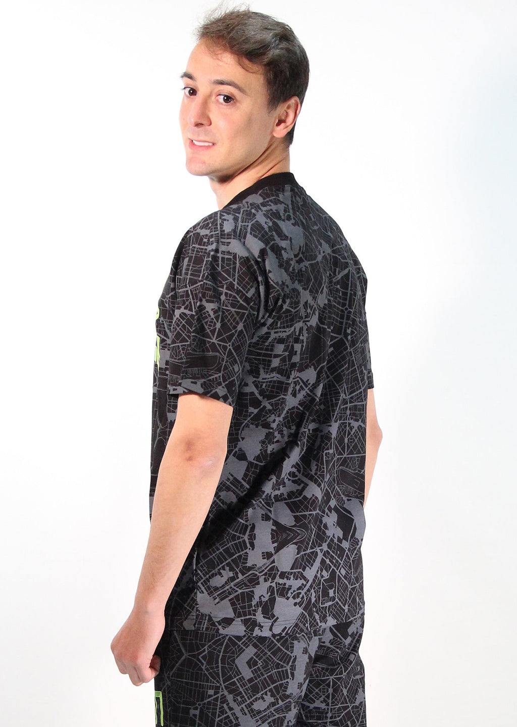 3KPT20_PJB1Z_2112_ea7_emporio_armani_01546_nero_3.jpg?v=1779474518