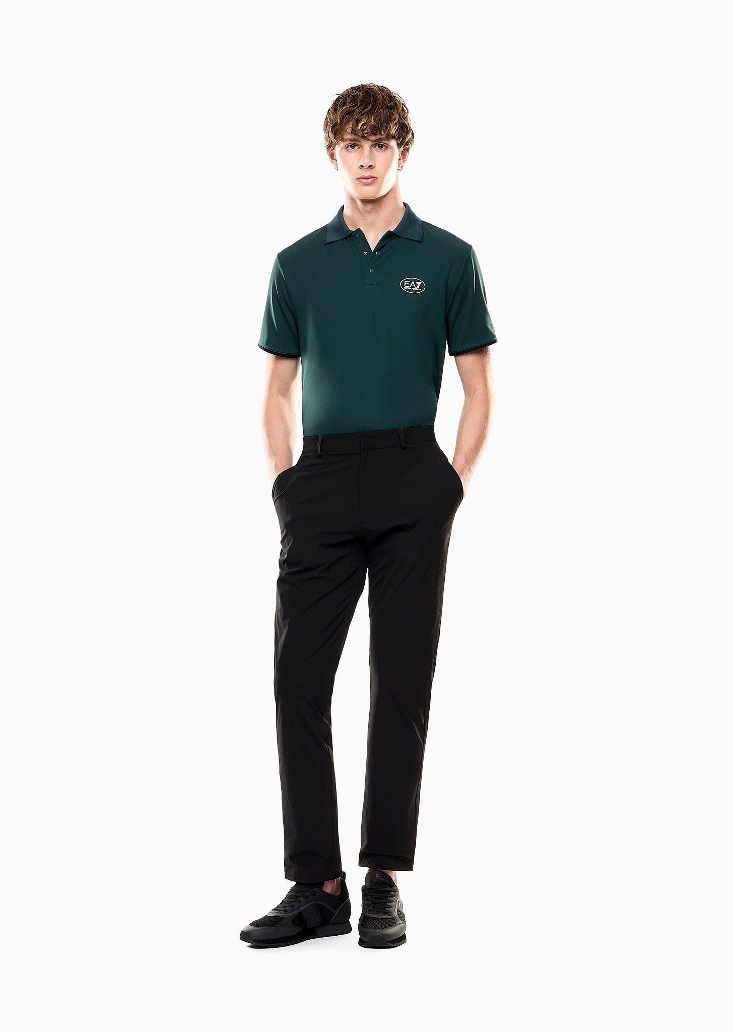 7M000509_AF14589_ea7_emporio_armani_05875_nero_4.jpg?v=1775907527