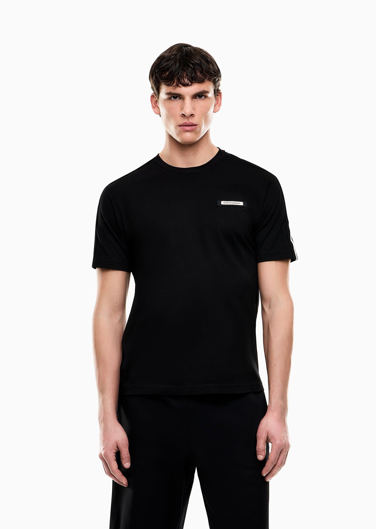 7M001476__AF10375_ea7_emporio_armani_05888_nero_3.jpg?v=1775907529