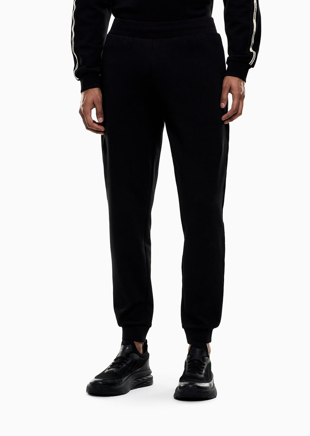 7M001482_AF12660_ea7_emporio_armani_05872_nero_4.jpg?v=1775927688