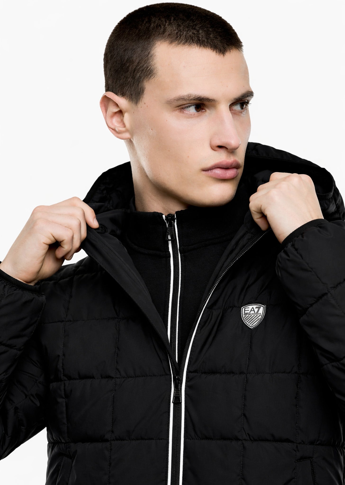7M001514_AF21509_ea7_emporio_armani_05899_nero_2.jpg?v=1775907535