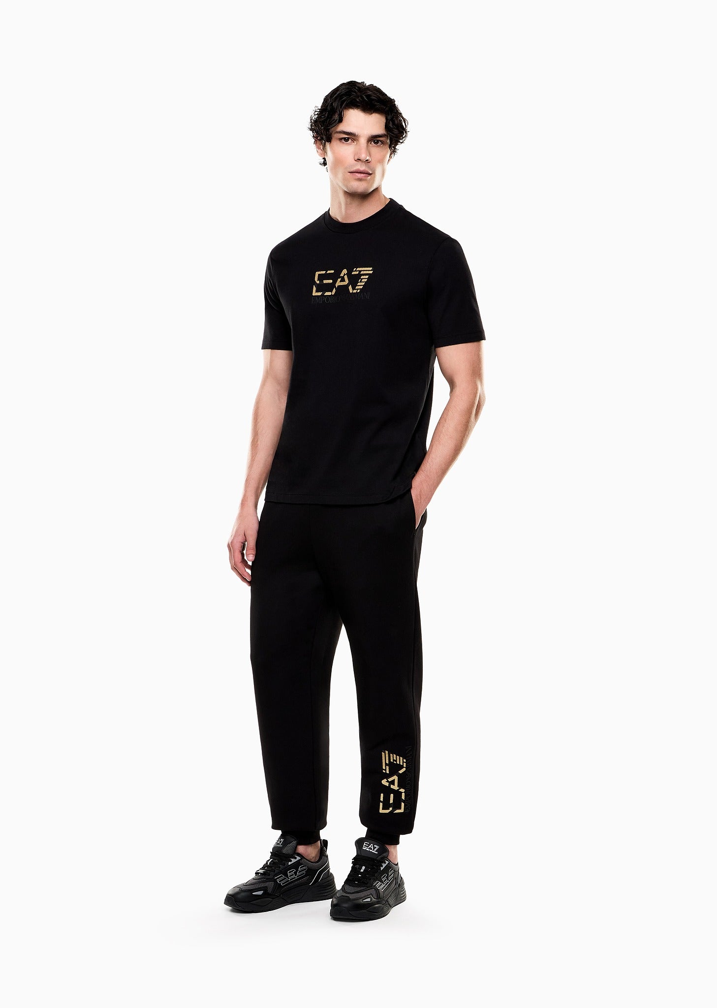 7M001562_AF17789_ea7_emporio_armani_05889_nero_5.jpg?v=1775907532