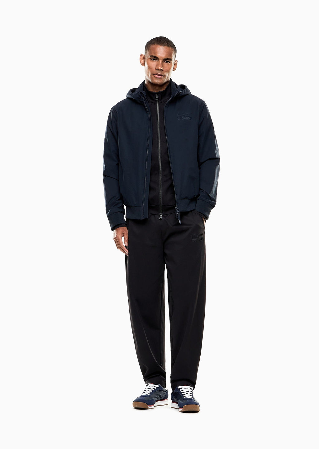 7M002279_AF21228_ea7_emporio_armani_05898_blu_2.jpg?v=1775907534