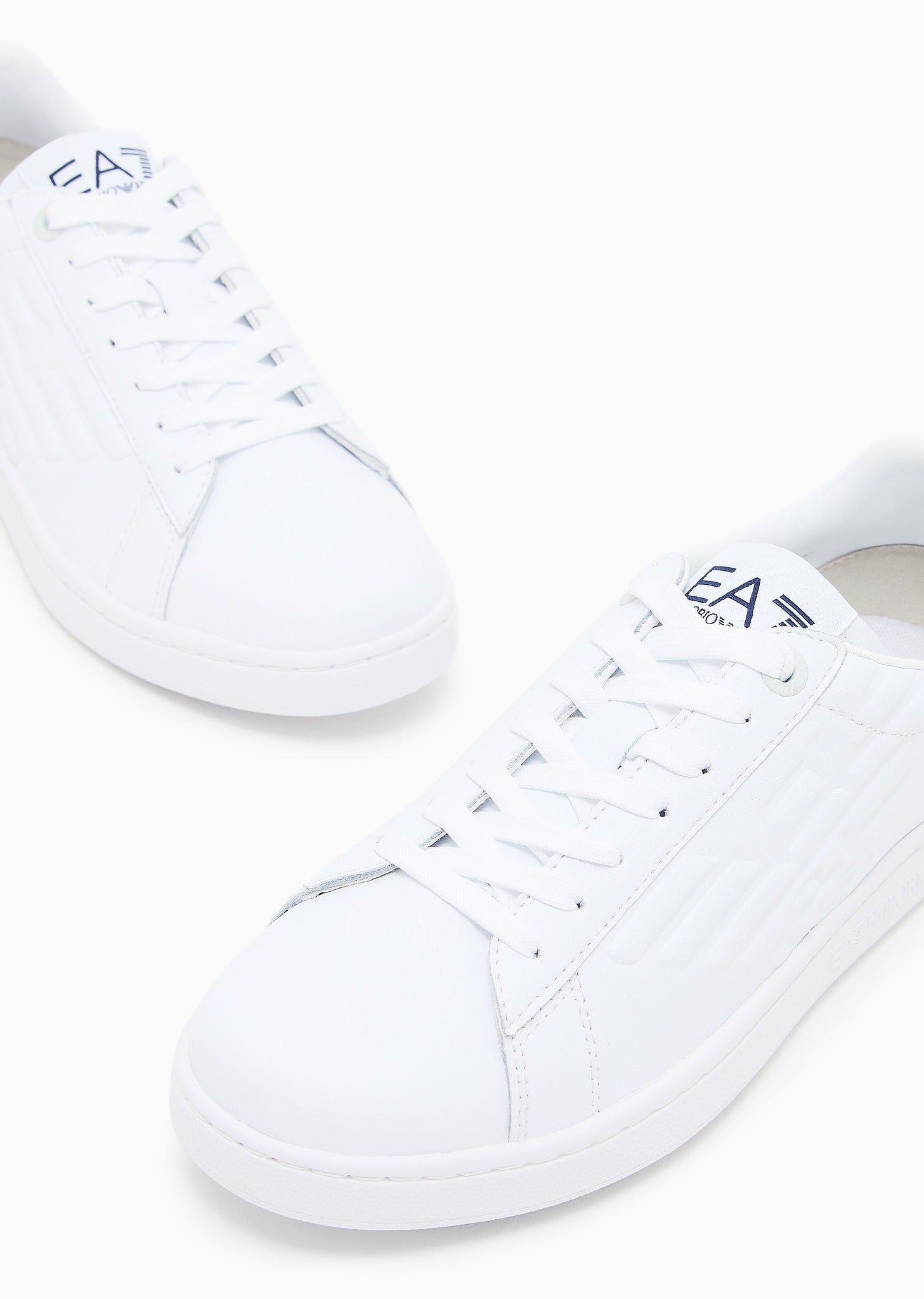 7X000331_AF10848_U0001_EA7_EMPORIO_ARMANI_05868_BIANCO_5.jpg?v=1775907534