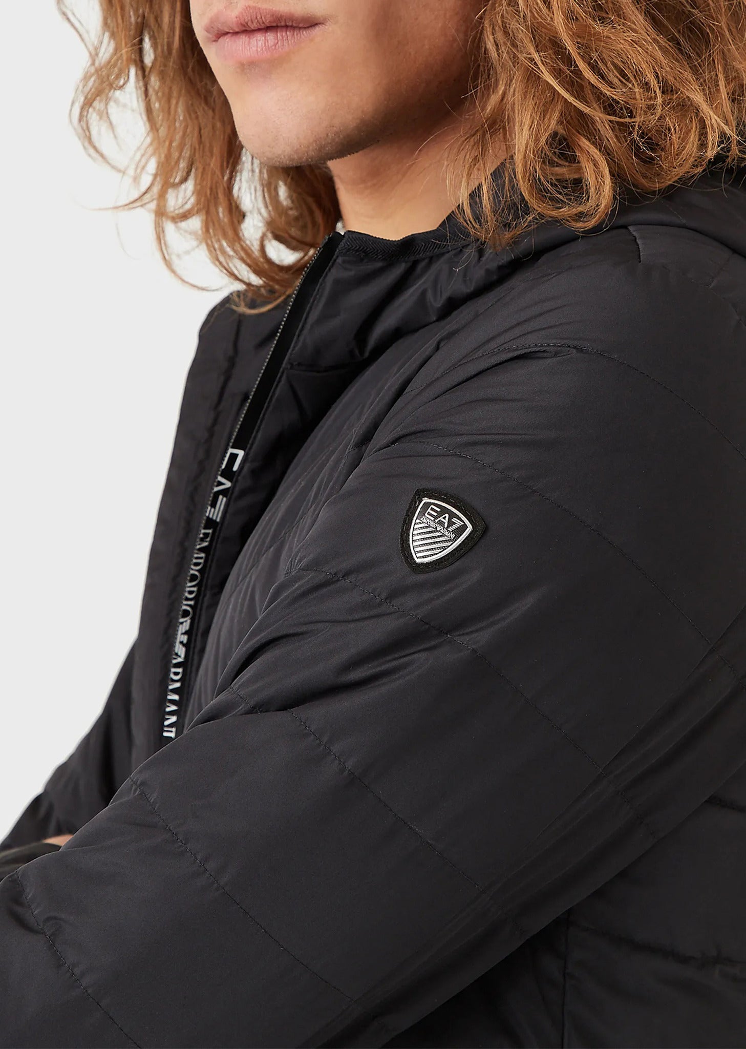 8NPB14_PNE1Z_1200_ea7_emporio_armani_02401_nero_3.jpg?v=1779474518