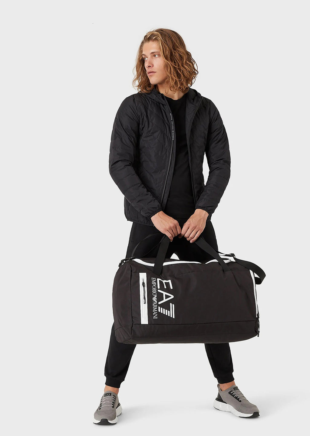 8NPB14_PNE1Z_1200_ea7_emporio_armani_02401_nero_4.jpg?v=1779474516