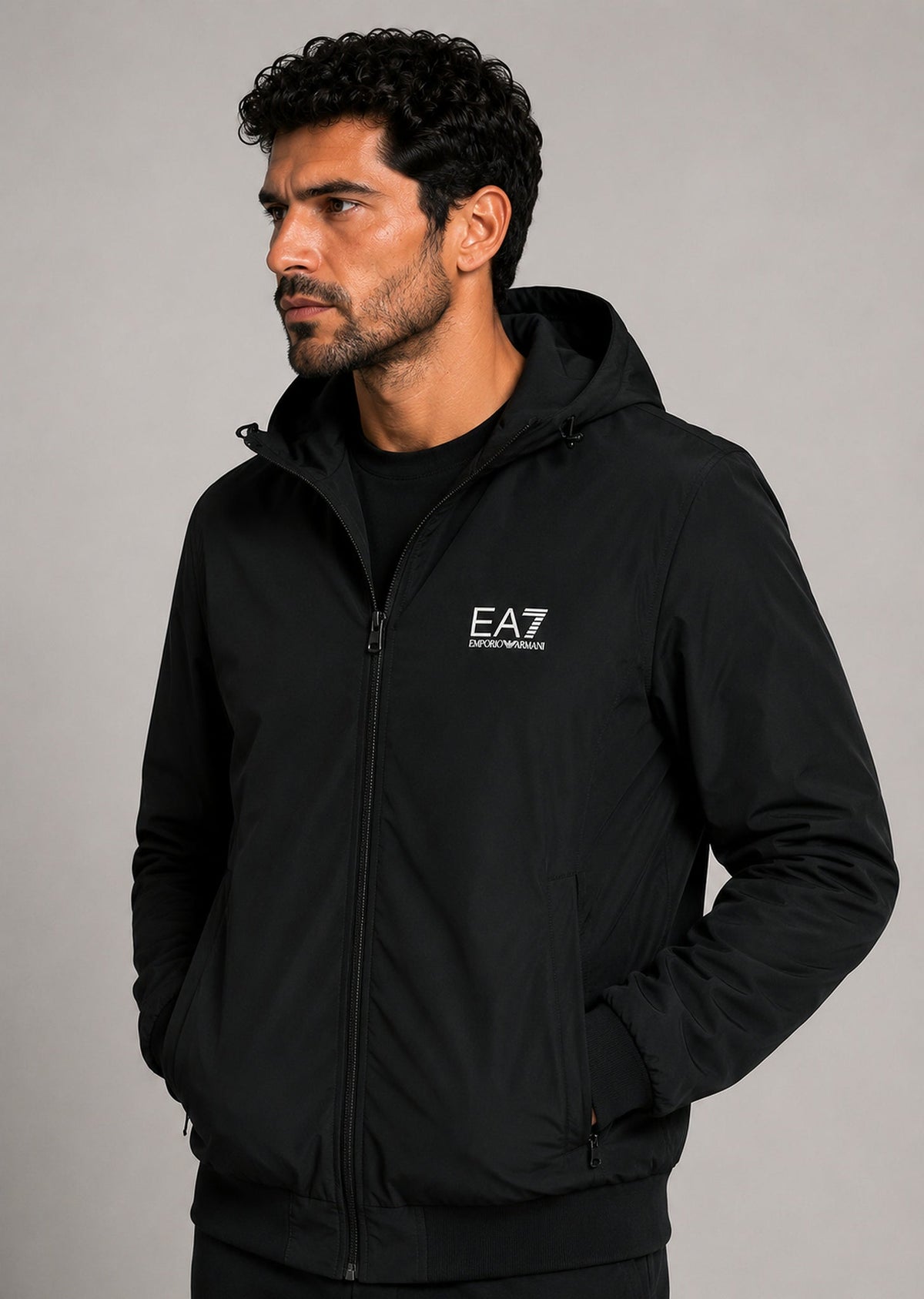 8NPB21_PNFZZ_1200_ea7_emporio_armani_06311_nero_1.jpg?v=1788942083