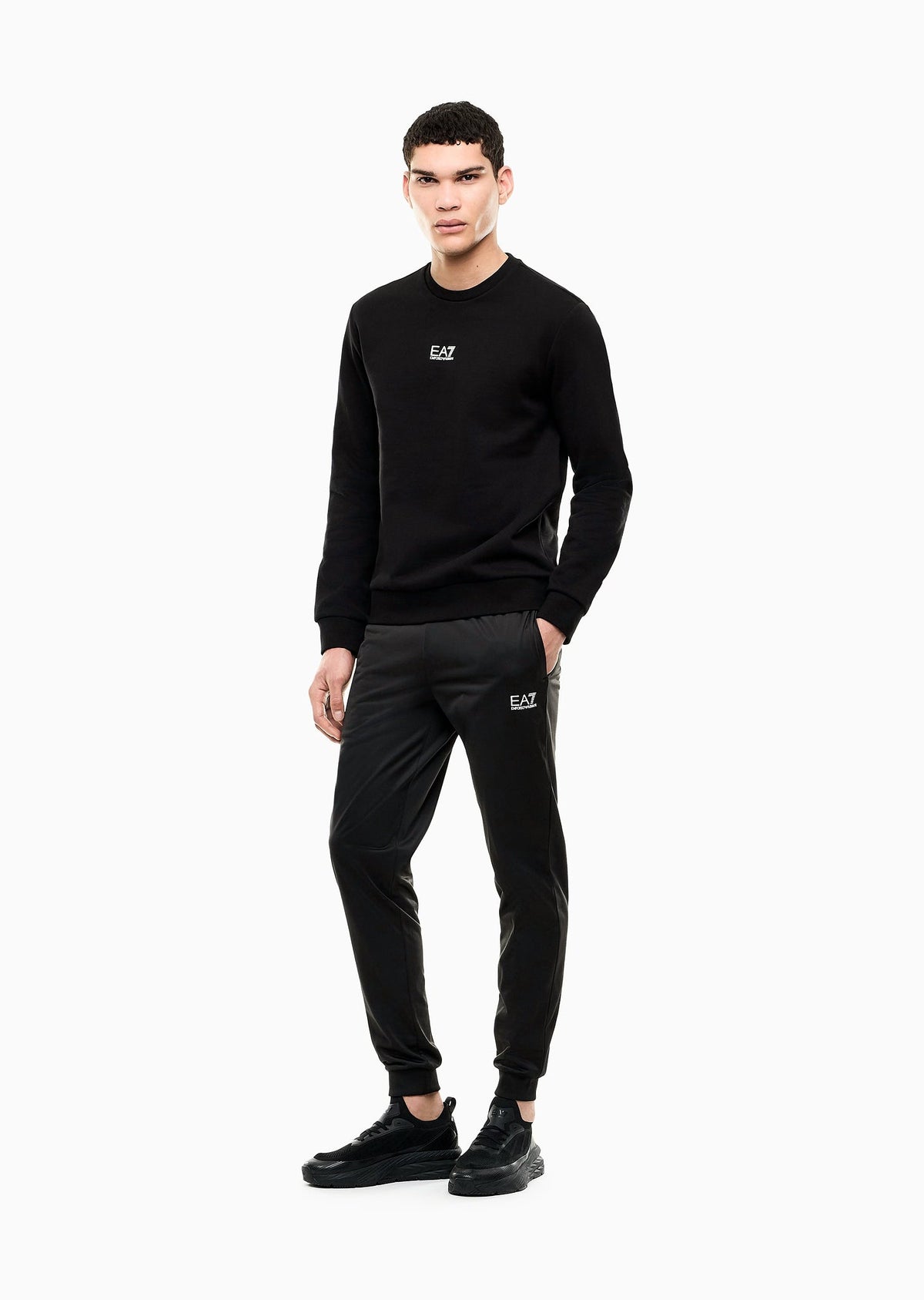 8NPM34_PJVTZ_1200_ea7_emporio_armani_06302_nero_6.avif?v=1788971851