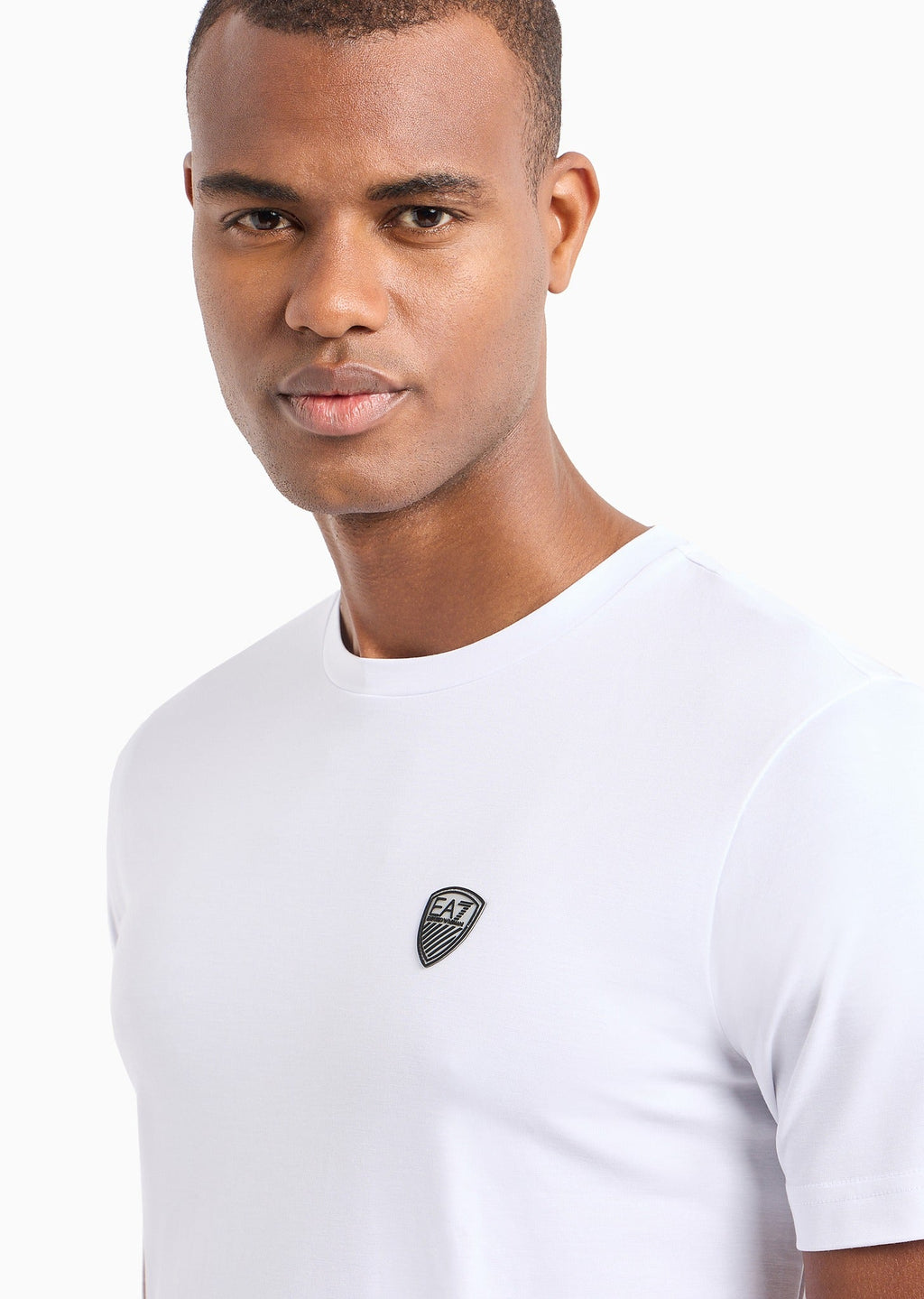 8NPT16_PJRGZ_1100_EMPORIO_ARMANI_EA7_05476_BIANCO_2.jpg?v=1779436699