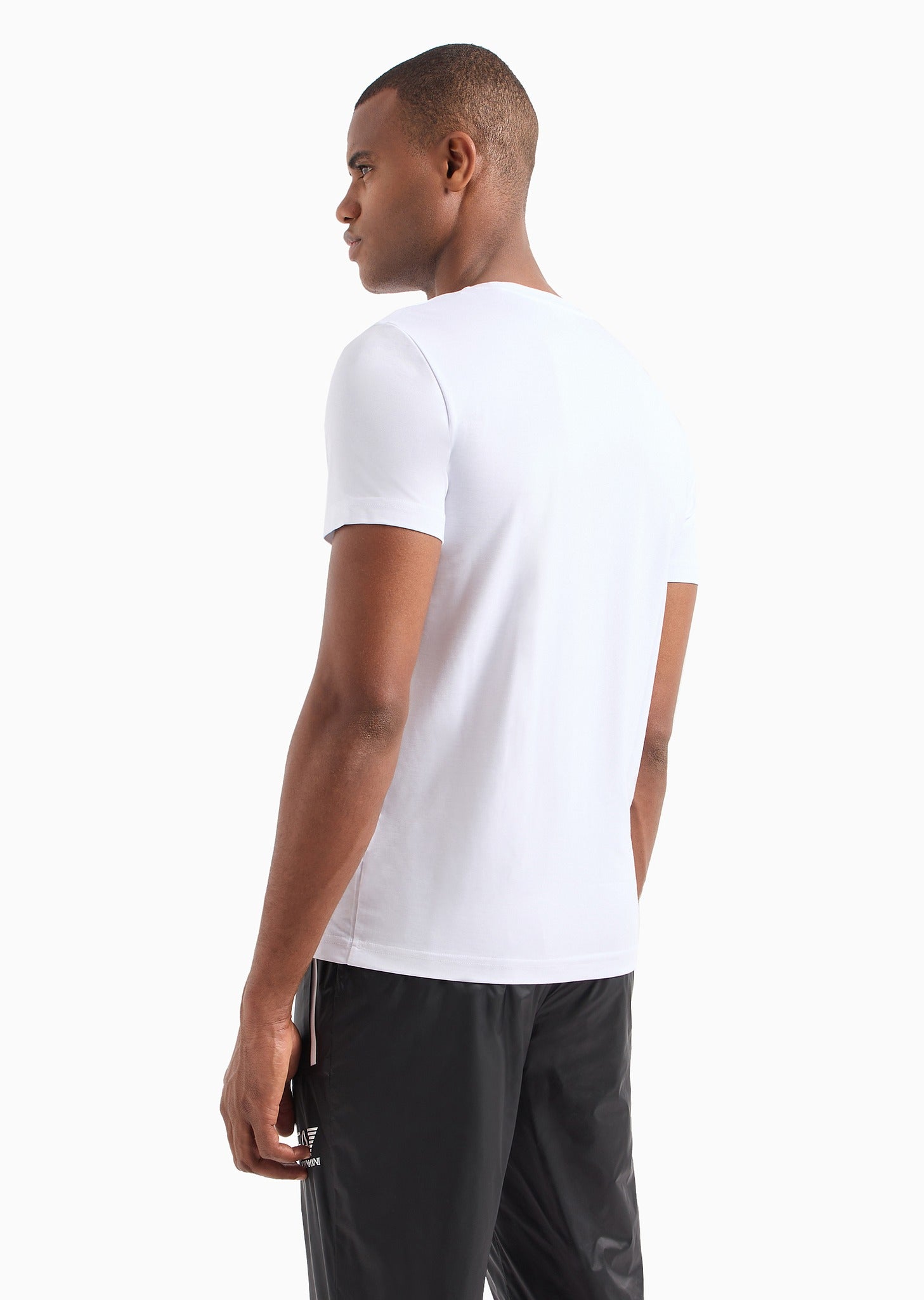 8NPT16_PJRGZ_1100_EMPORIO_ARMANI_EA7_05476_BIANCO_4.jpg?v=1779436696