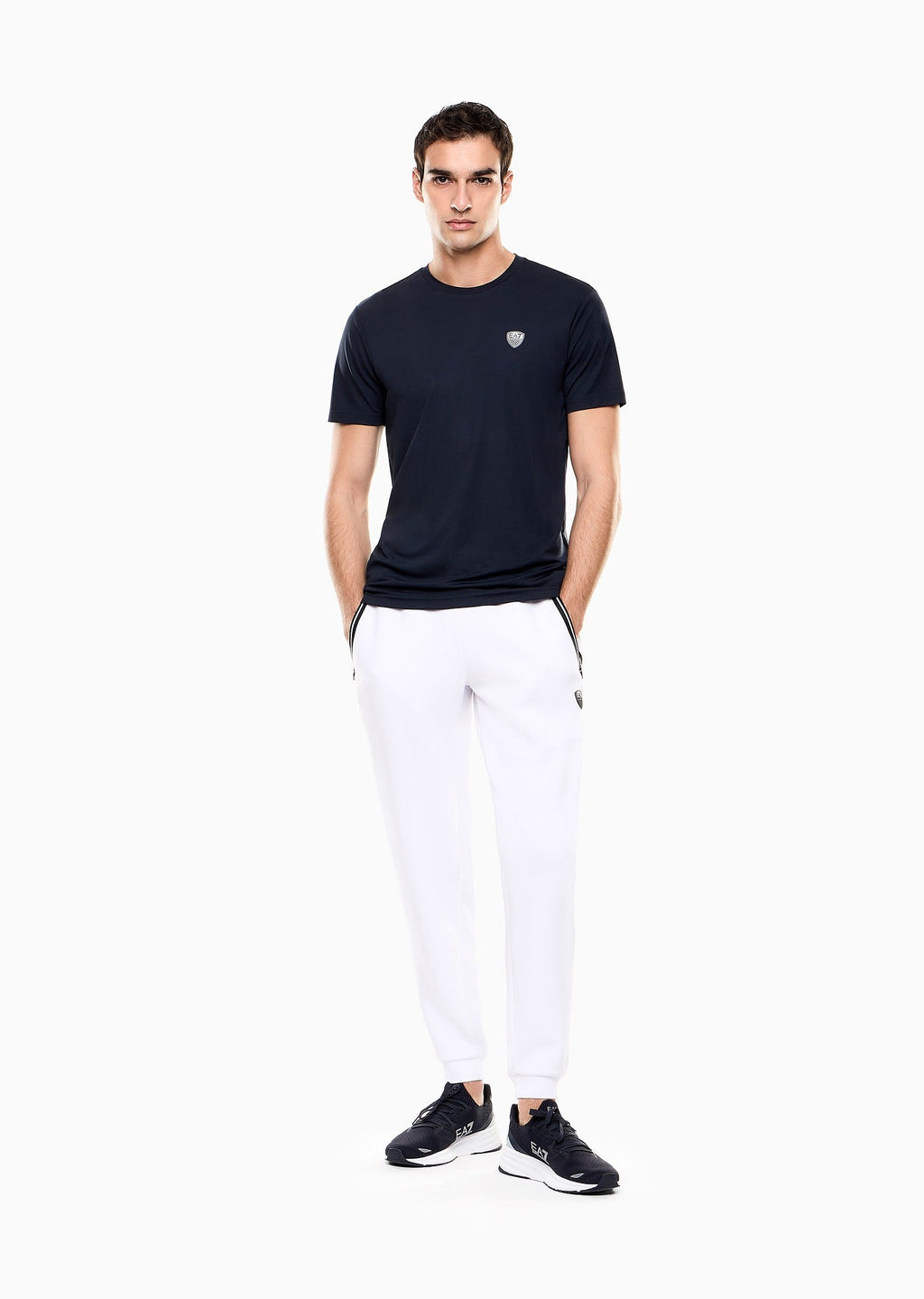8NPT16_PJRGZ_1100_EMPORIO_ARMANI_EA7_05476_BLU_5.jpg?v=1779436695