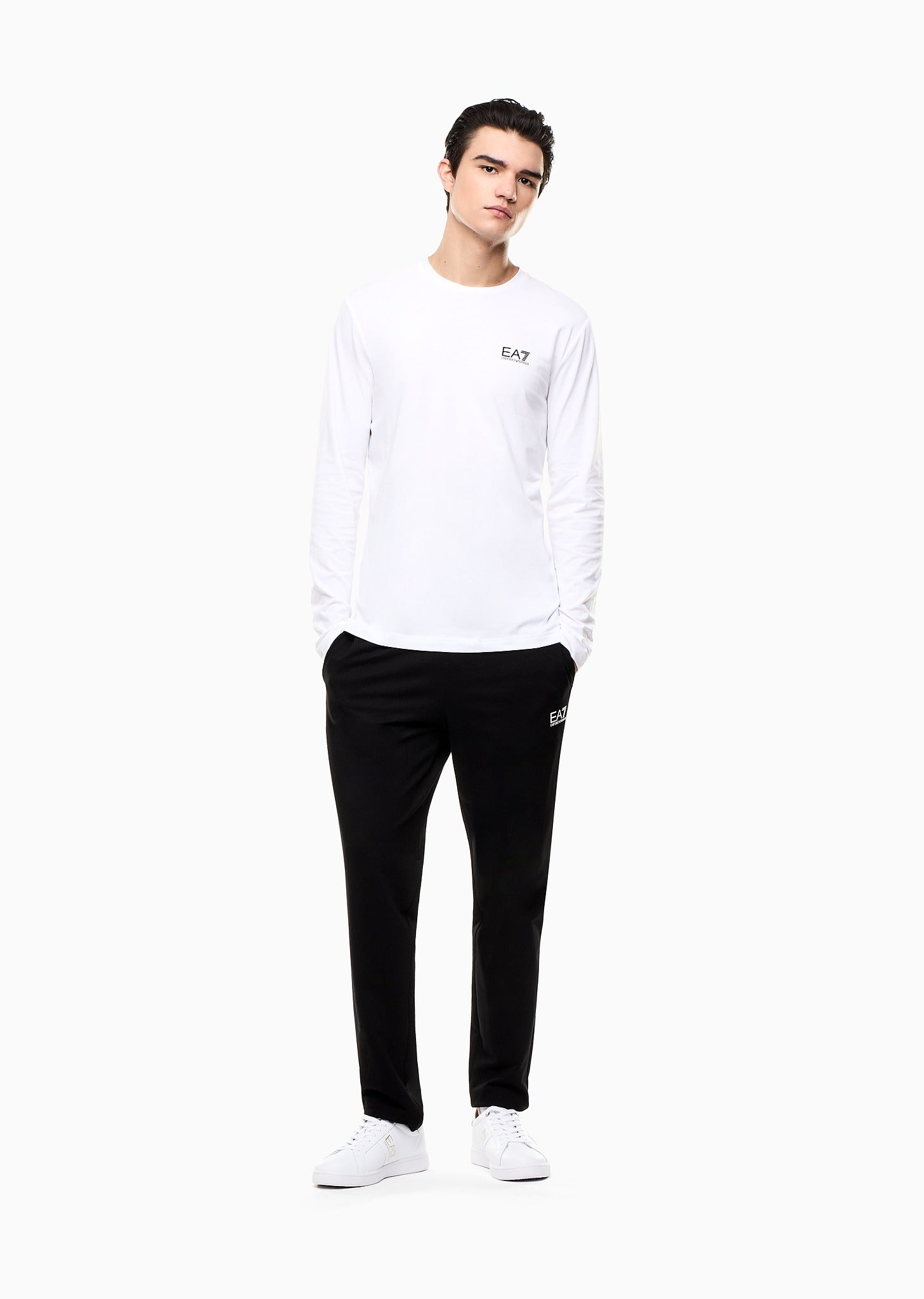 8NPT28_PJVQZ.jpg_ea7_emporio_armani_05486_bianco_5.jpg?v=1775907535