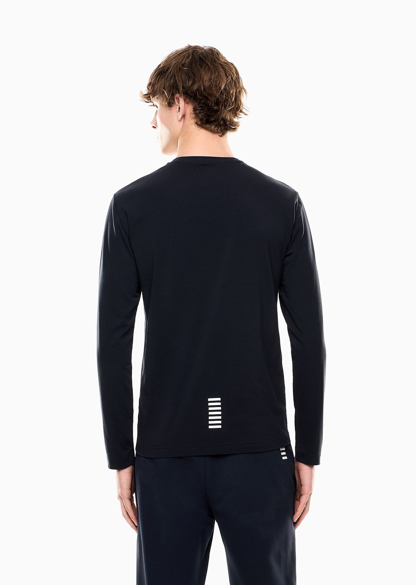 8NPT28_PJVQZ.jpg_ea7_emporio_armani_05486_nero_4.jpg?v=1775907536