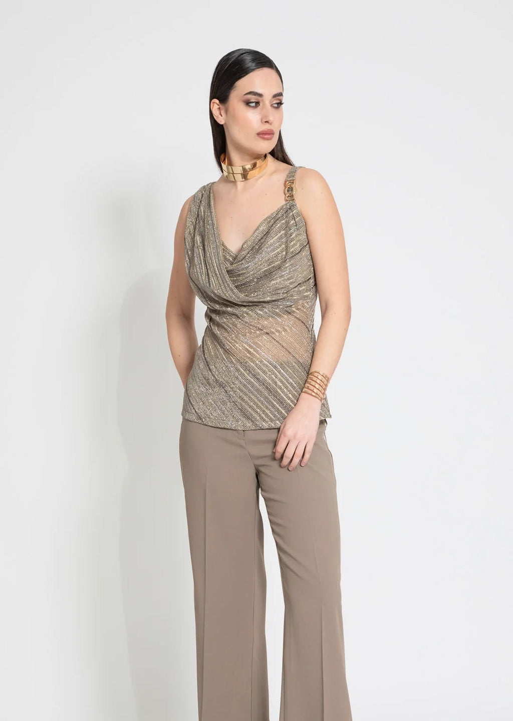 JADORE_edas_06021_oro_2.jpg?v=1776241313