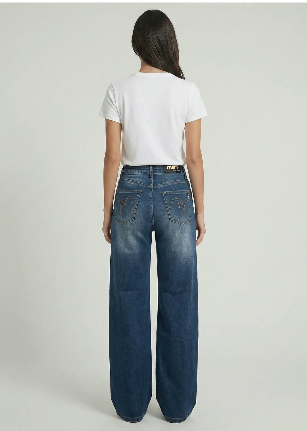 M13RAJAT1L981_met_06333_denim_3.avif?v=1790070922